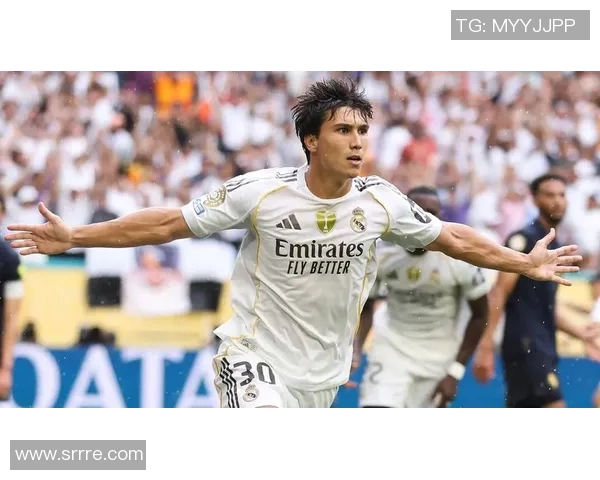 揭晓9号球衣背后的传奇足球明星是谁 揭晓9号球衣背后的传奇足球明星是谁